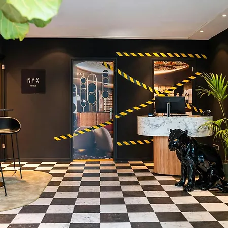 Ξενοδοχείο Nyx Rembrandt Square 4*