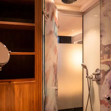 Nyx Rembrandt Square Ξενοδοχείο 4*