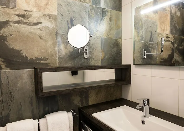 Szálloda Nyx Rembrandt Square 4*