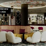 Nyx Rembrandt Square