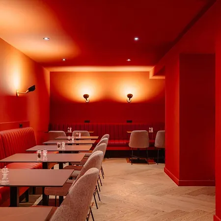 Ξενοδοχείο Nyx Rembrandt Square 4*