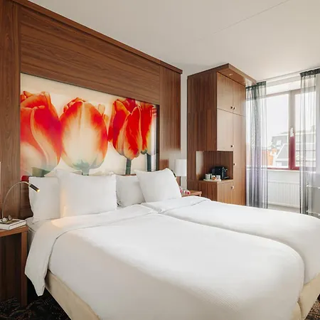 Nyx Rembrandt Square Otel 4*