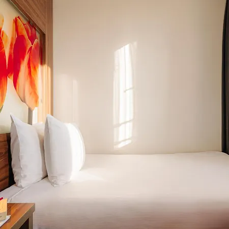 Nyx Rembrandt Square Otel