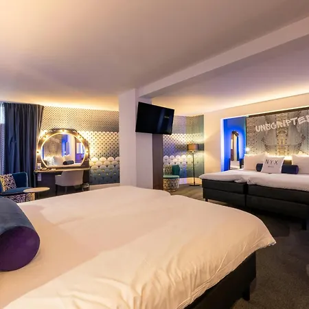 Nyx Rembrandt Square 4* Amsterdam