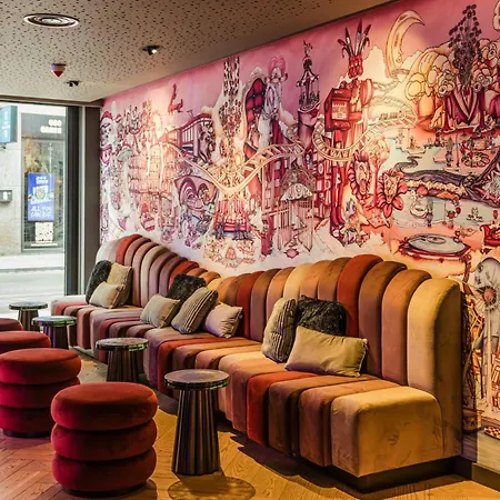 Nyx Rembrandt Square Hotel