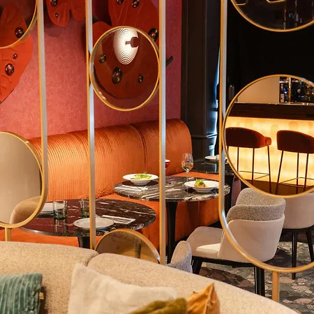 Nyx Rembrandt Square 4* Amsterdam