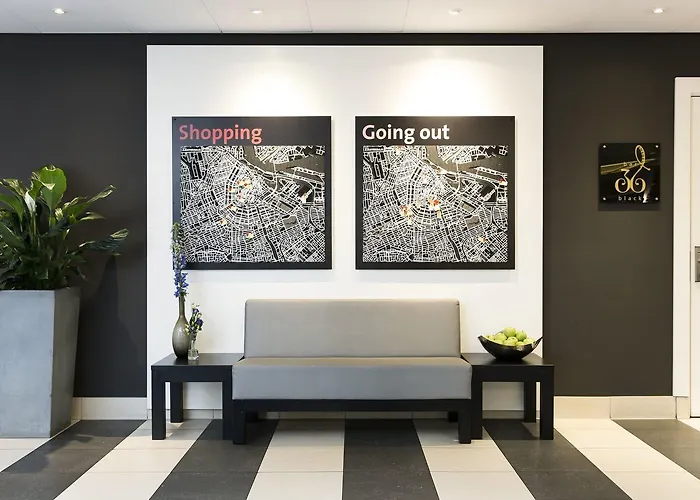 Nyx Rembrandt Square