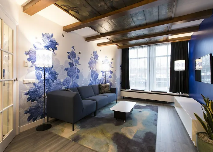 Nyx Rembrandt Square 4* Amsterdam