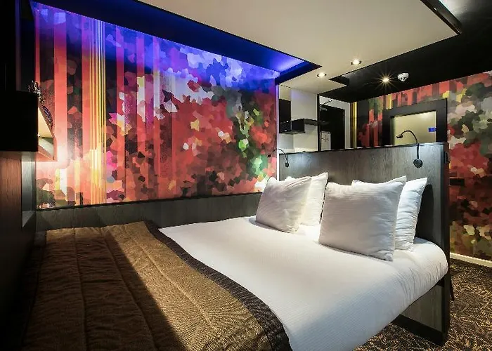 Nyx Rembrandt Square Hotel 4*
