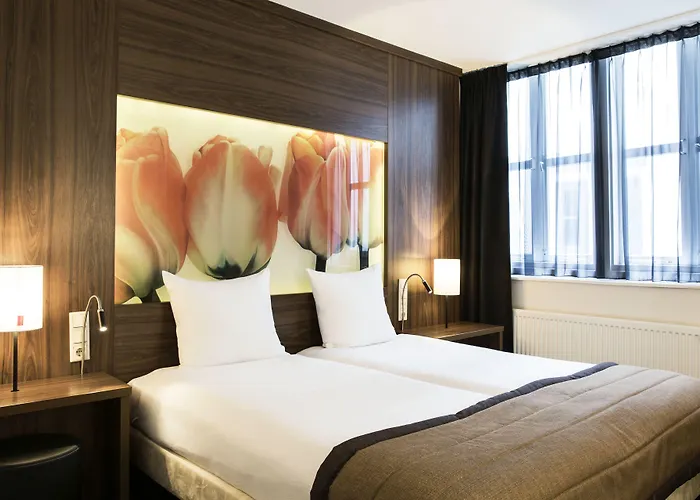 Nyx Rembrandt Square Hotel 4*