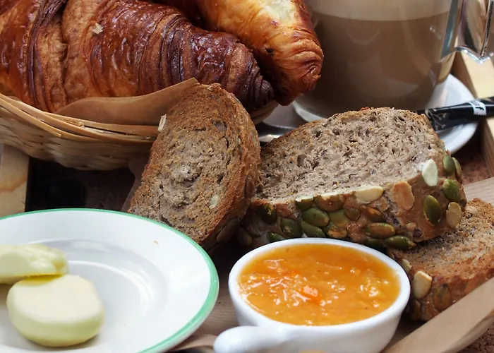 Hotel Nyx Rembrandt Square 4*