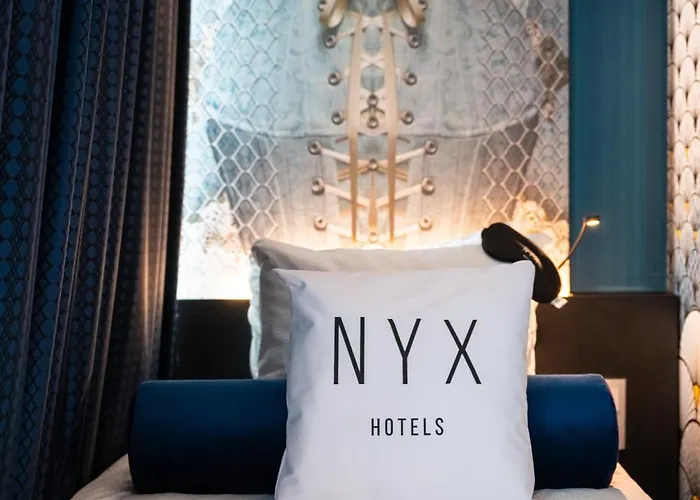 Nyx Rembrandt Square Amsterdam