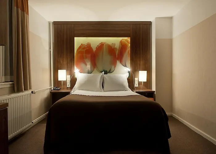 Nyx Rembrandt Square Hotel 4*