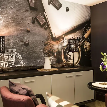 فندق Nyx Rembrandt Square 4*