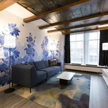 Nyx Rembrandt Square 4* アムステルダム