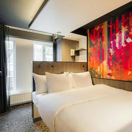 Nyx Rembrandt Square أمستردام