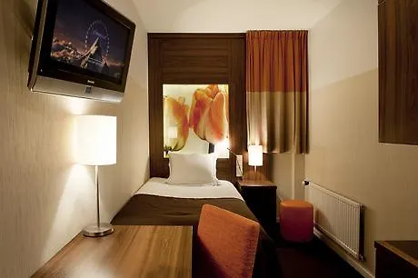 Nyx Rembrandt Square