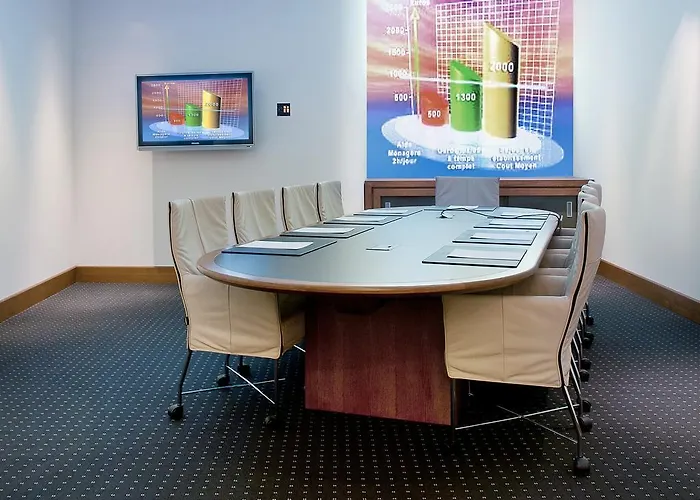 酒店 Nyx Rembrandt Square 4*